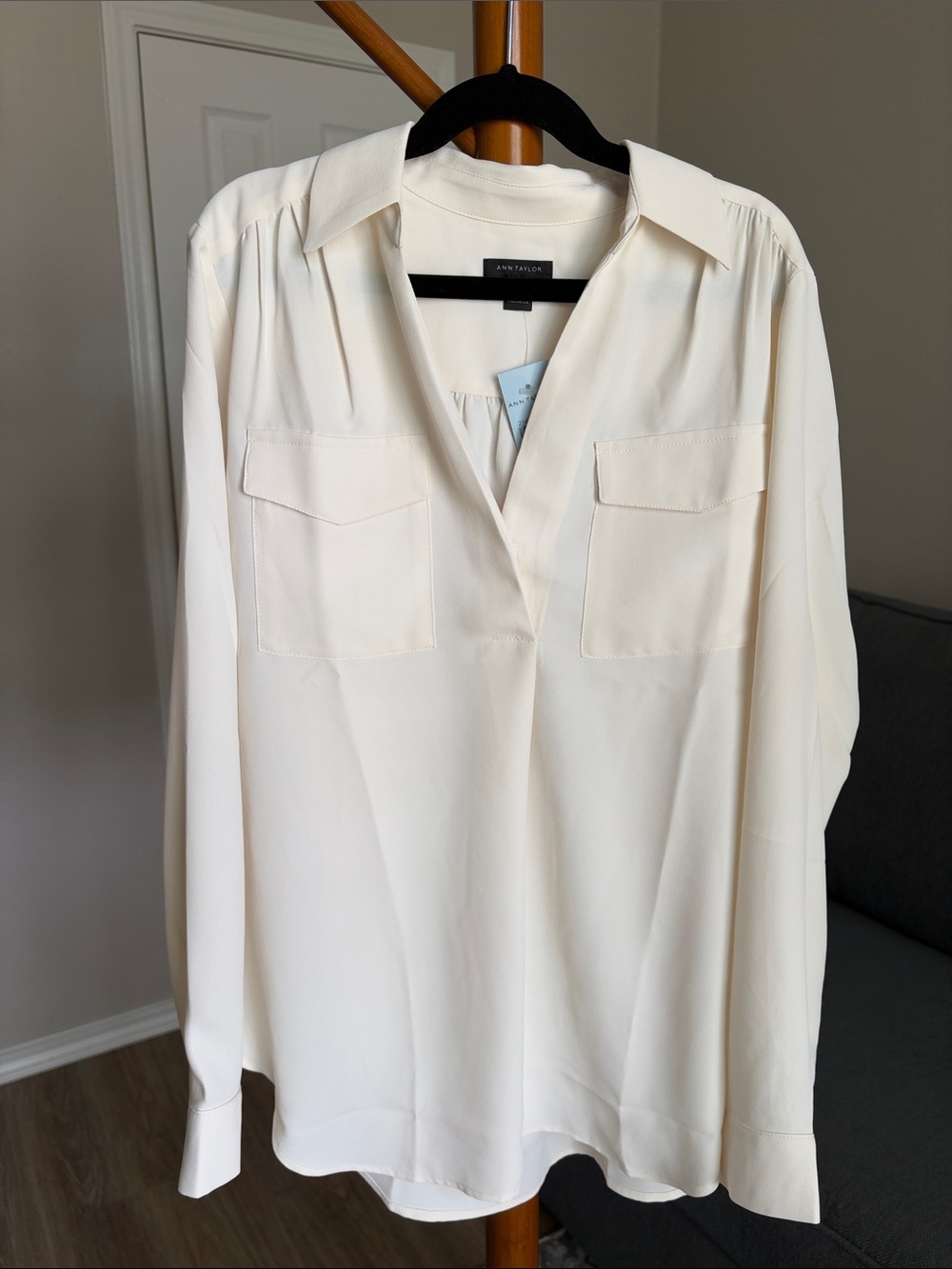 NWT XSP Ann Taylor Cream Button-Down Pocket Blouse